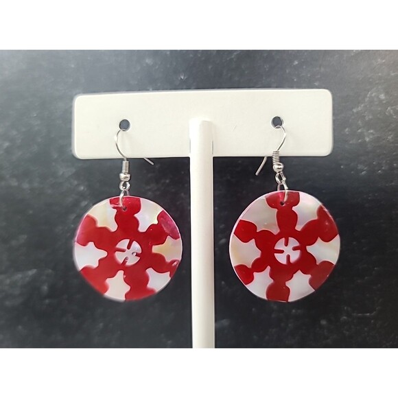 Red And White Circular Shell Dangling Pierced Earrings Vintage - Picture 3 of 10